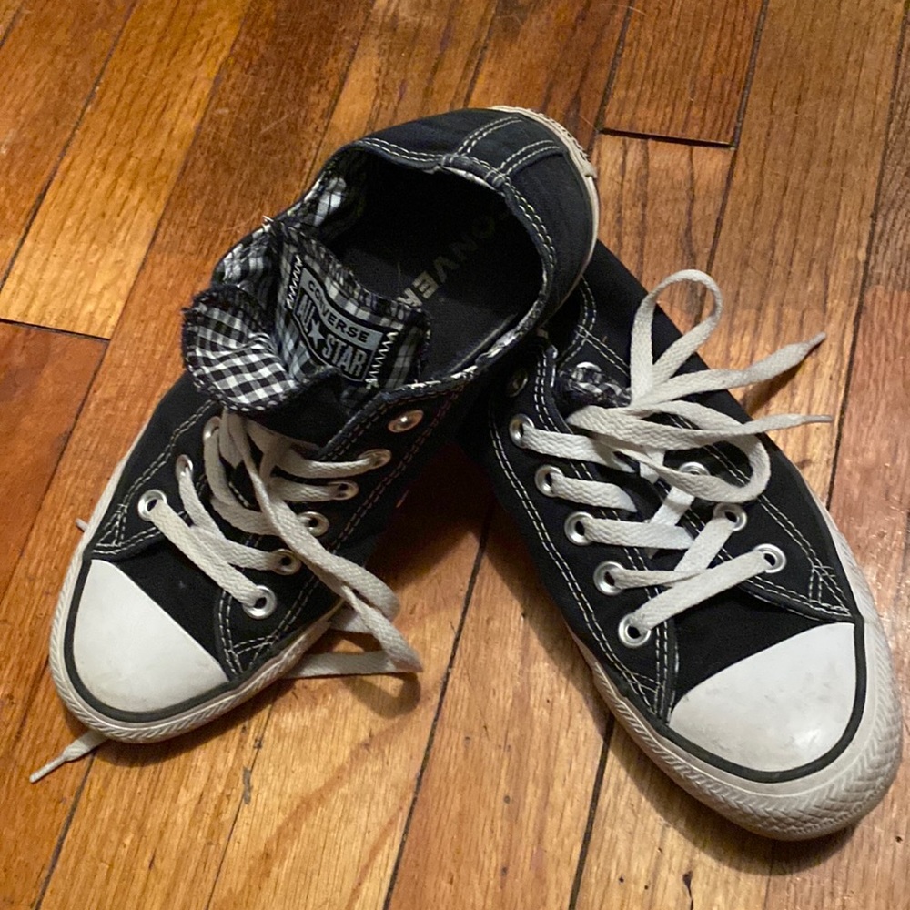 Women’s converse
